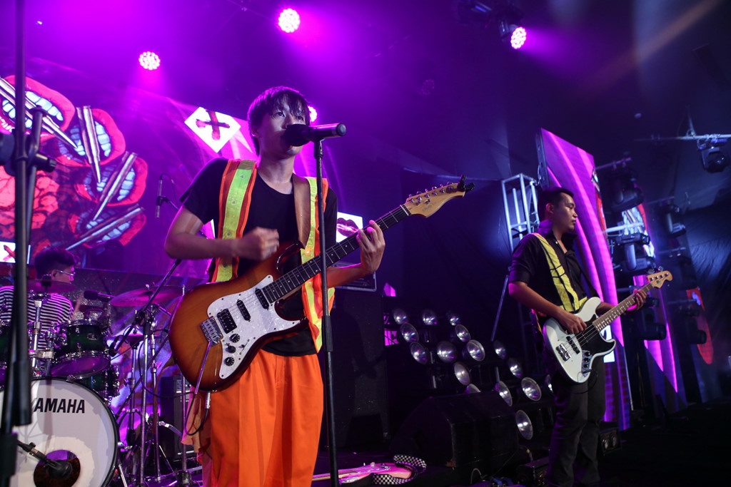 phe ve ca nhac anh 4