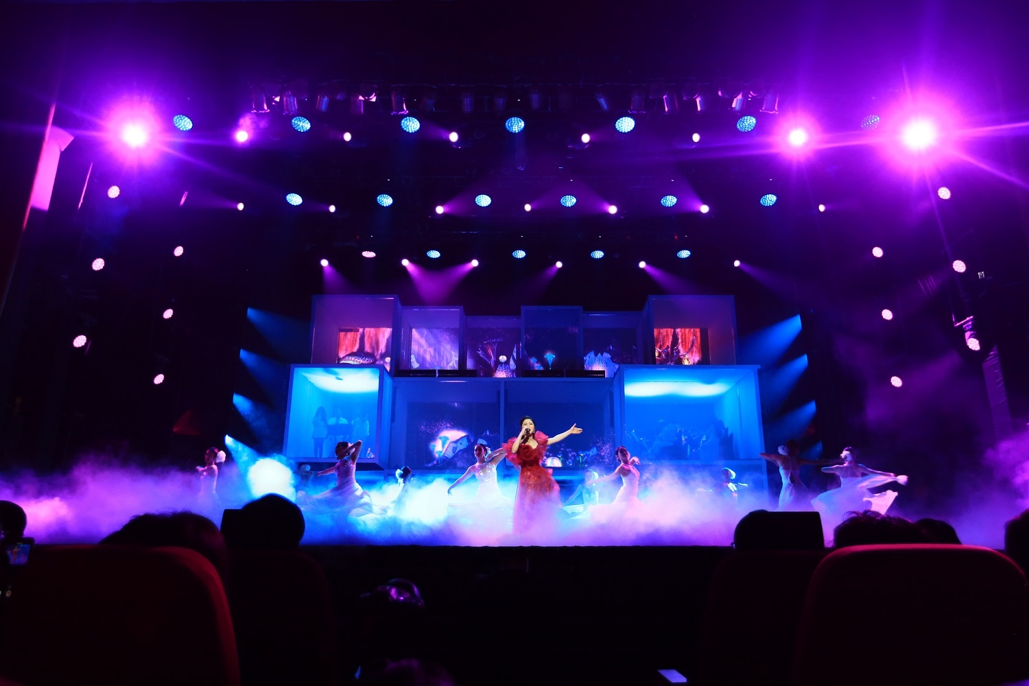 live show Hương Tràm ảnh 3 live show Huong Tram anh 3