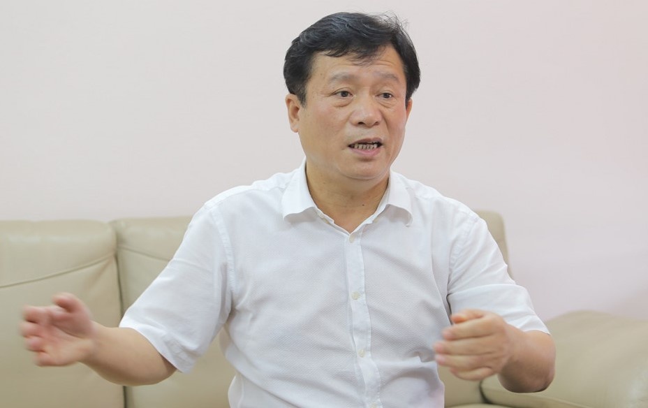 Nghe si to kho sung dan khong ai bao ve, dai gia Thuy Nguyen phan ung hinh anh