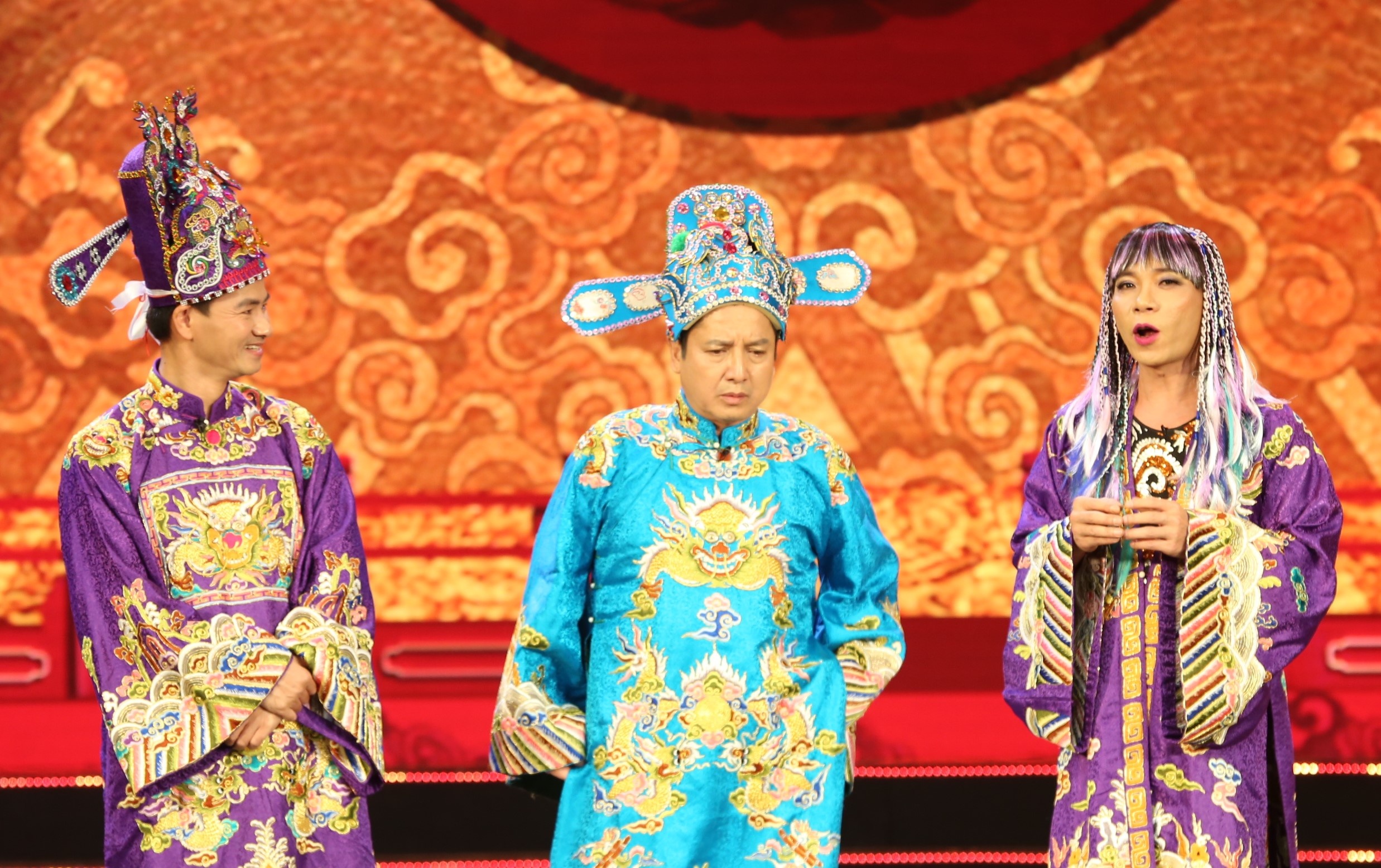 Nghich ly nhu Tao Quan hinh anh