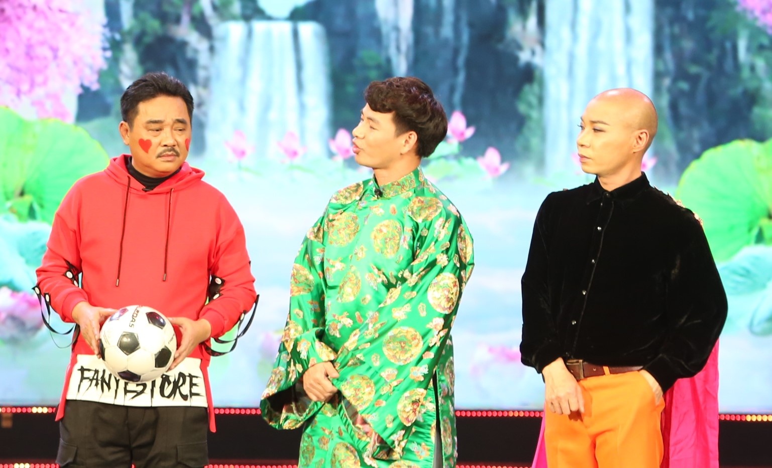 nghich ly nhu Tao Quan anh 4