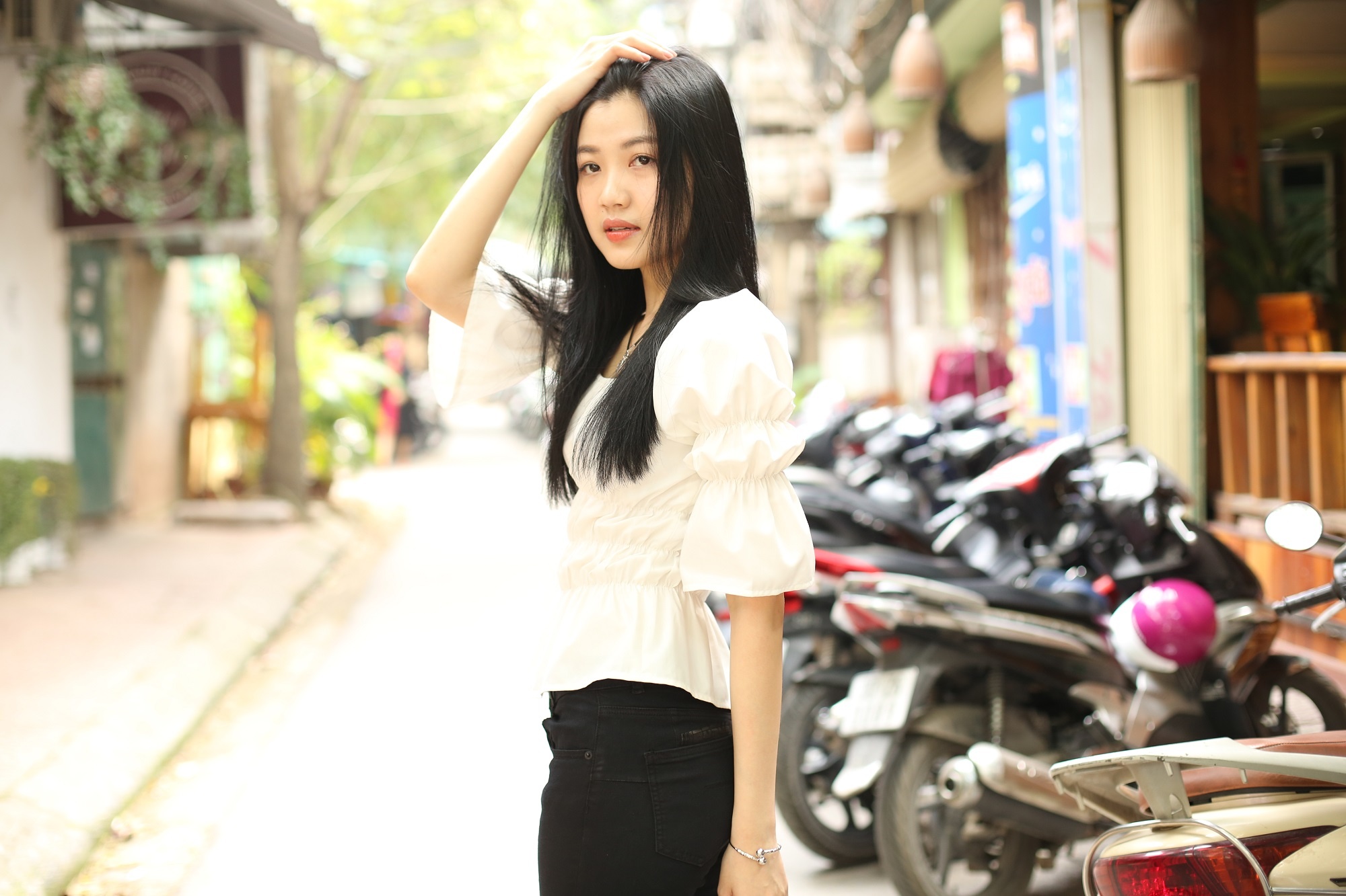 Luong Thanh canh yeu duong anh 5