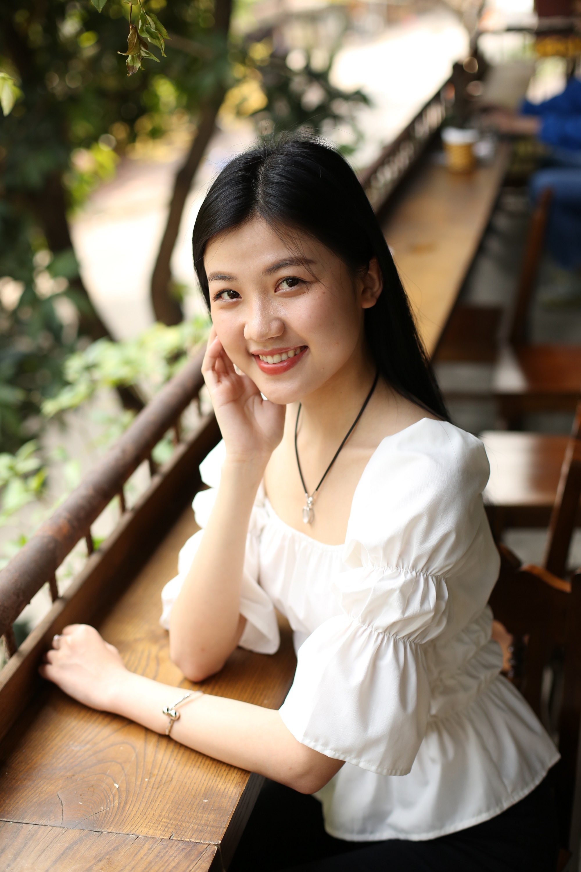 Luong Thanh canh yeu duong anh 8