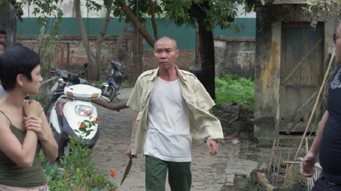 Khi Công Lý bỏ vai cô Đẩu ảnh 2 Khi Cong Ly bo vai co Dau anh 2