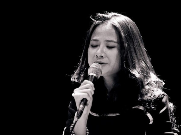 ai đang hát nhạc Trịnh ảnh 3 ai dang hat nhac Trinh anh 3