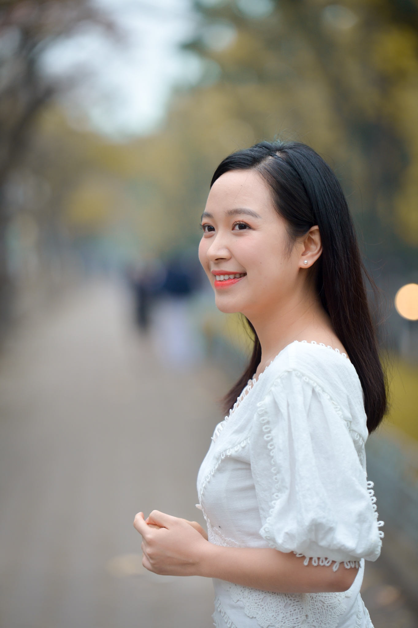 nhan sắc nữ chính Những cô gái trong thành phố ảnh 4 nhan sac nu chinh Nhung co gai trong thanh pho anh 4