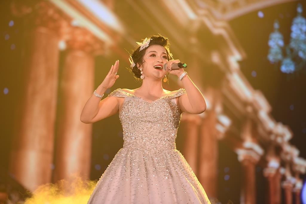 Lai Van Sam bi che anh anh 9