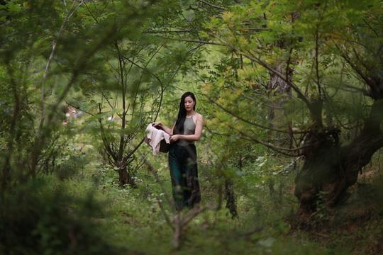 'Vo ba' voi be gai dong canh nong - da khong tu te thi dep de lam gi hinh anh