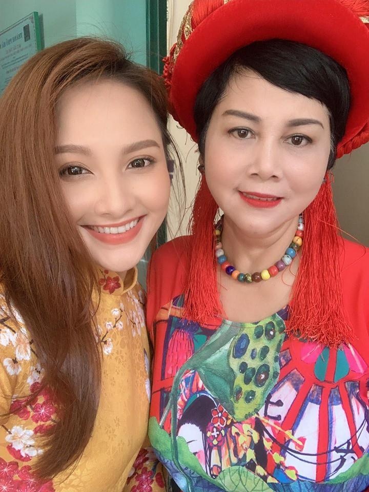 dien vien Ha Noi dien ao dai anh 4