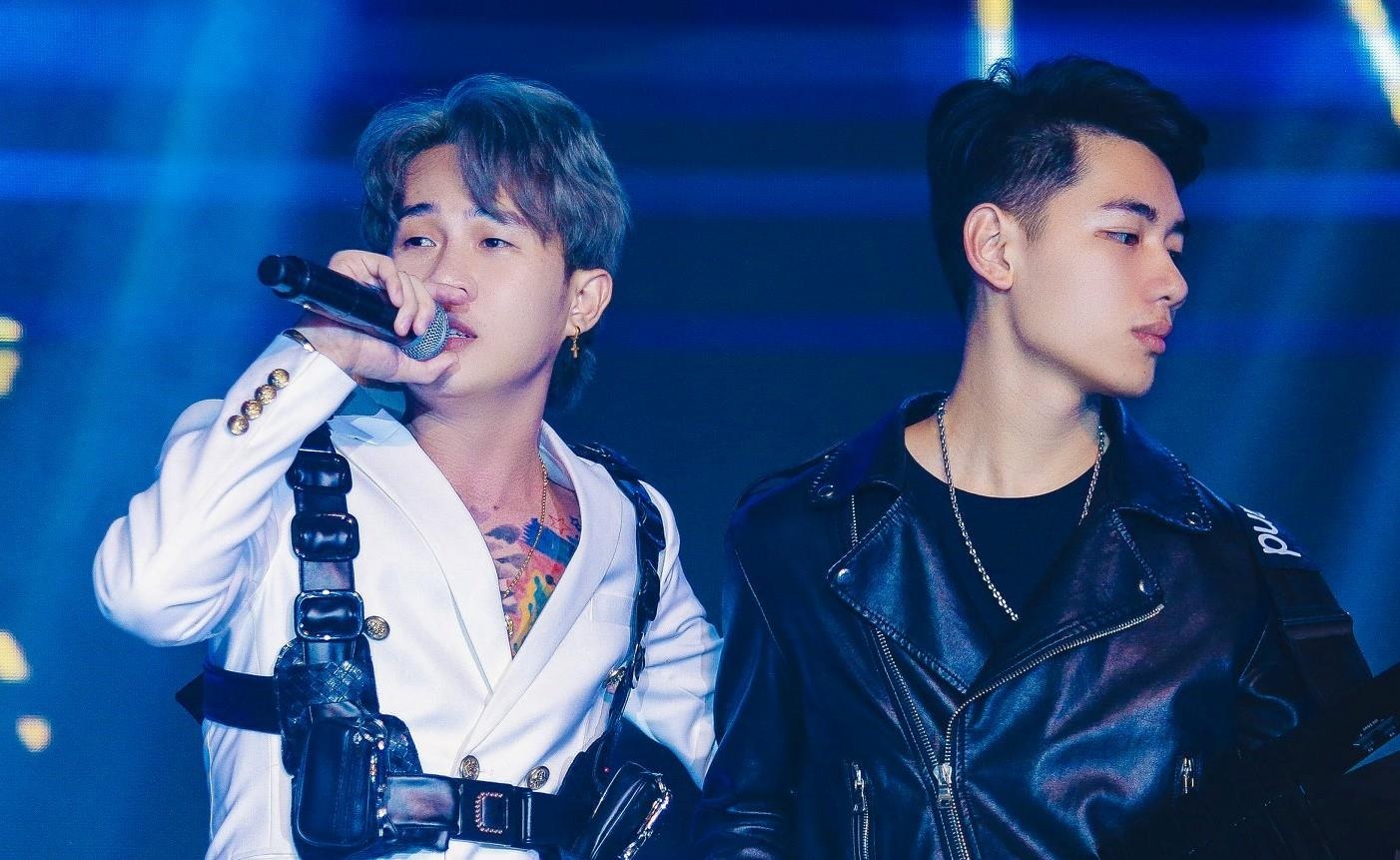 Jack co thuc su rap giong Den Vau va hat nhu Phan Manh Quynh? hinh anh