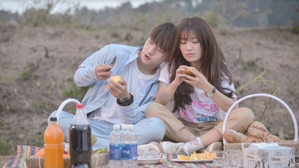 Phim Siêu quậy có bầu ảnh 3 Phim Sieu quay co bau anh 3