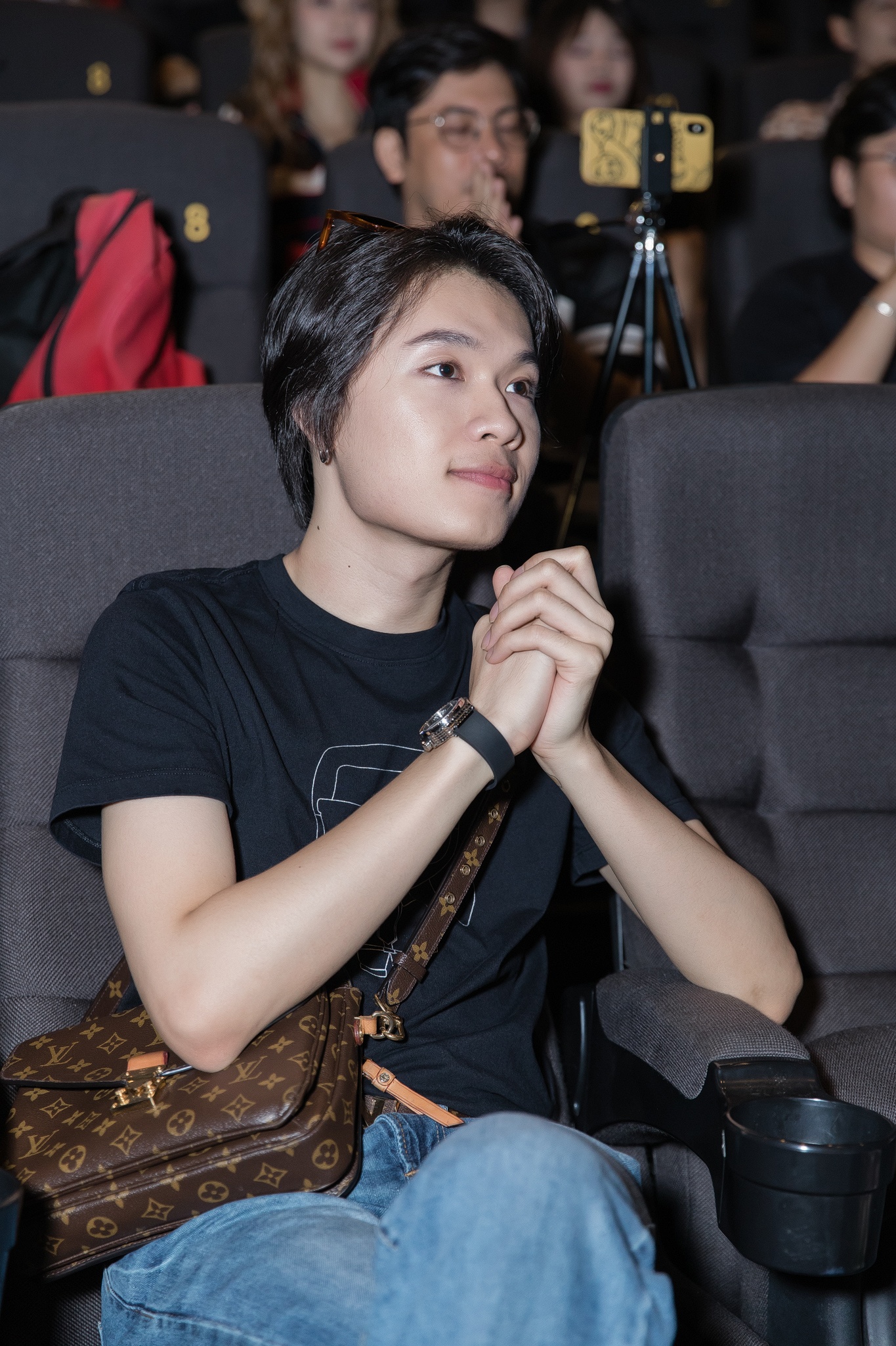 MV Gia nhu co ay chua xuat hien anh 4