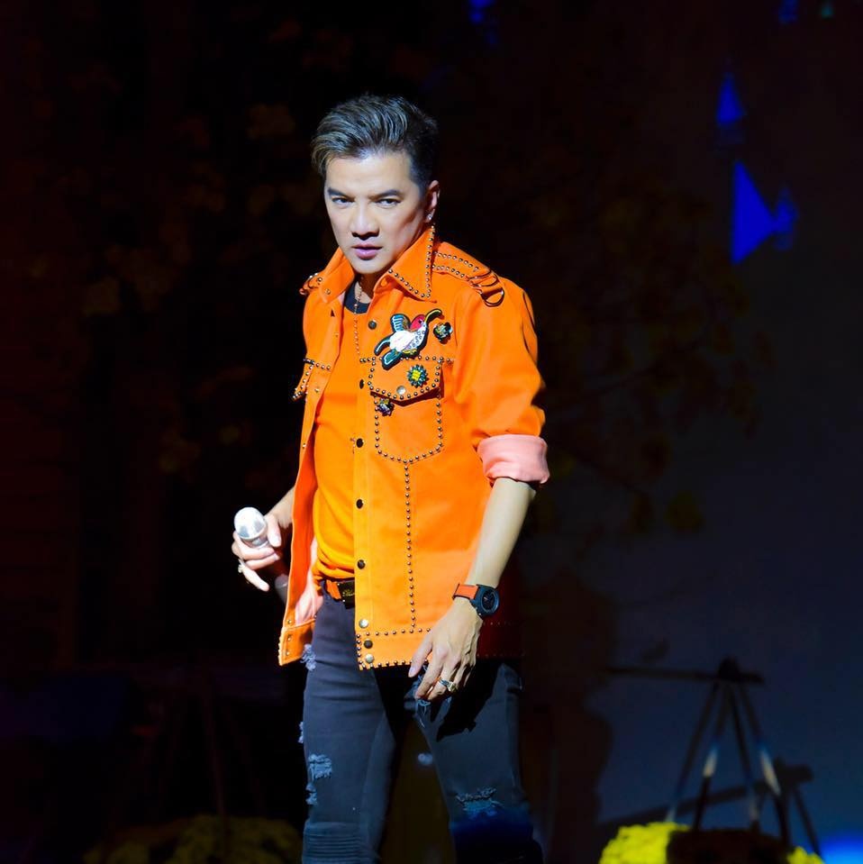 Dam Vinh Hung nen xin loi anh 3