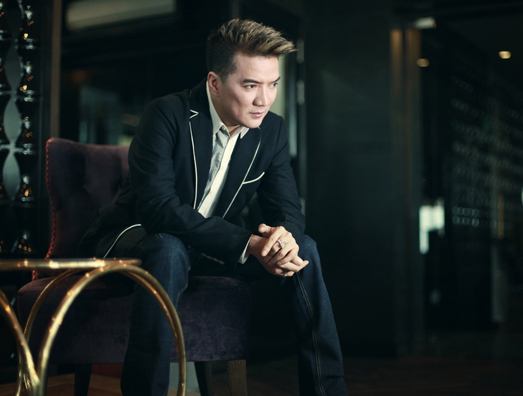 Đàm Vĩnh Hưng xin lỗi ảnh 2 Dam Vinh Hung xin loi anh 2