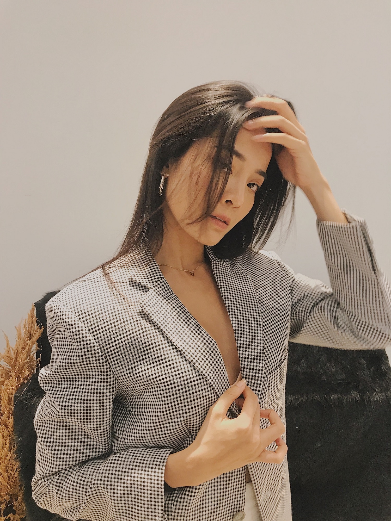 nu chinh MV Huong Giang anh 5