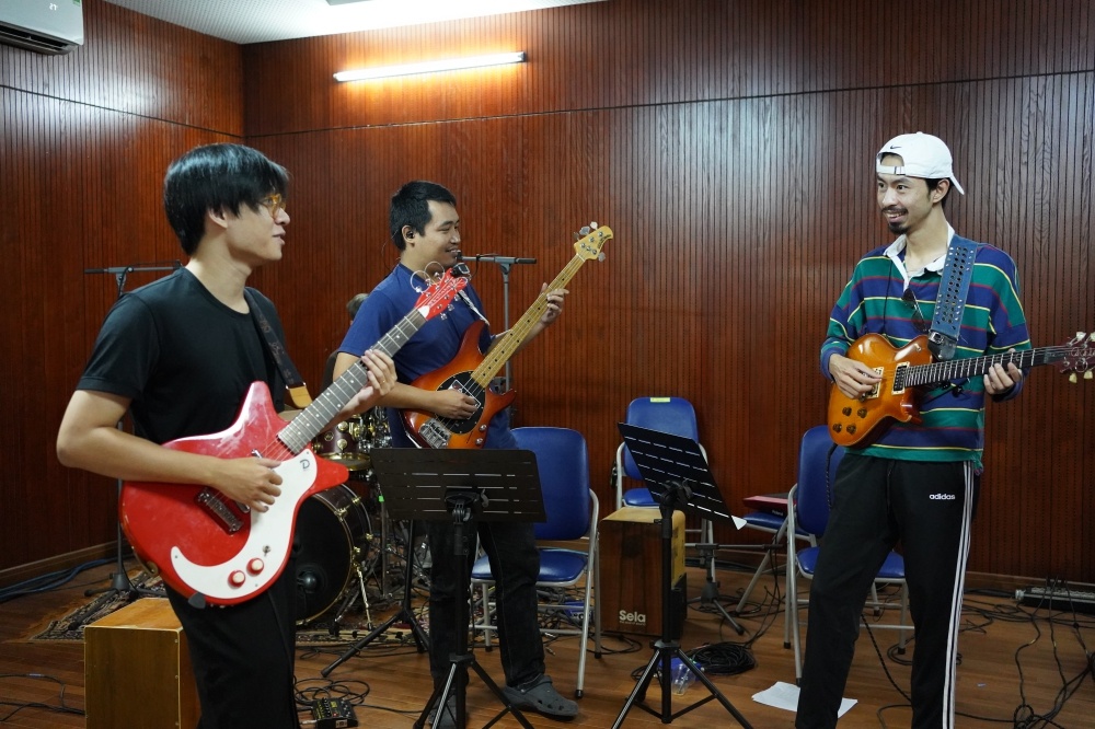 Đen nằm tập nhạc ảnh 7 Den nam tap nhac anh 7