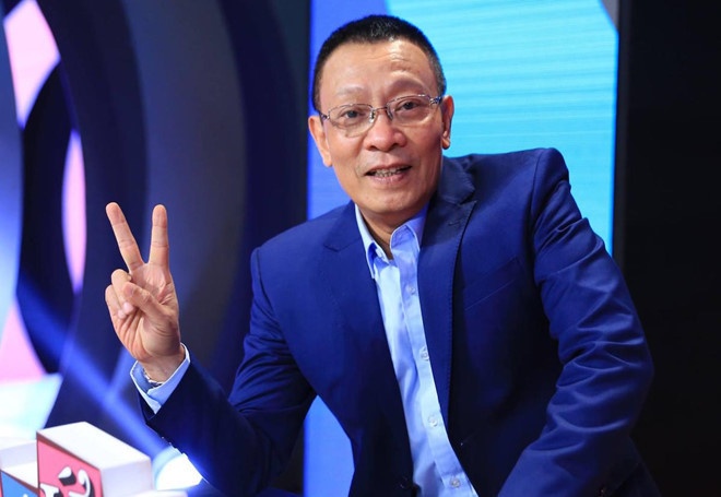 Sau 2 nam thoi chuc truong ban VTV3, MC Lai Van Sam phu song ra sao? hinh anh