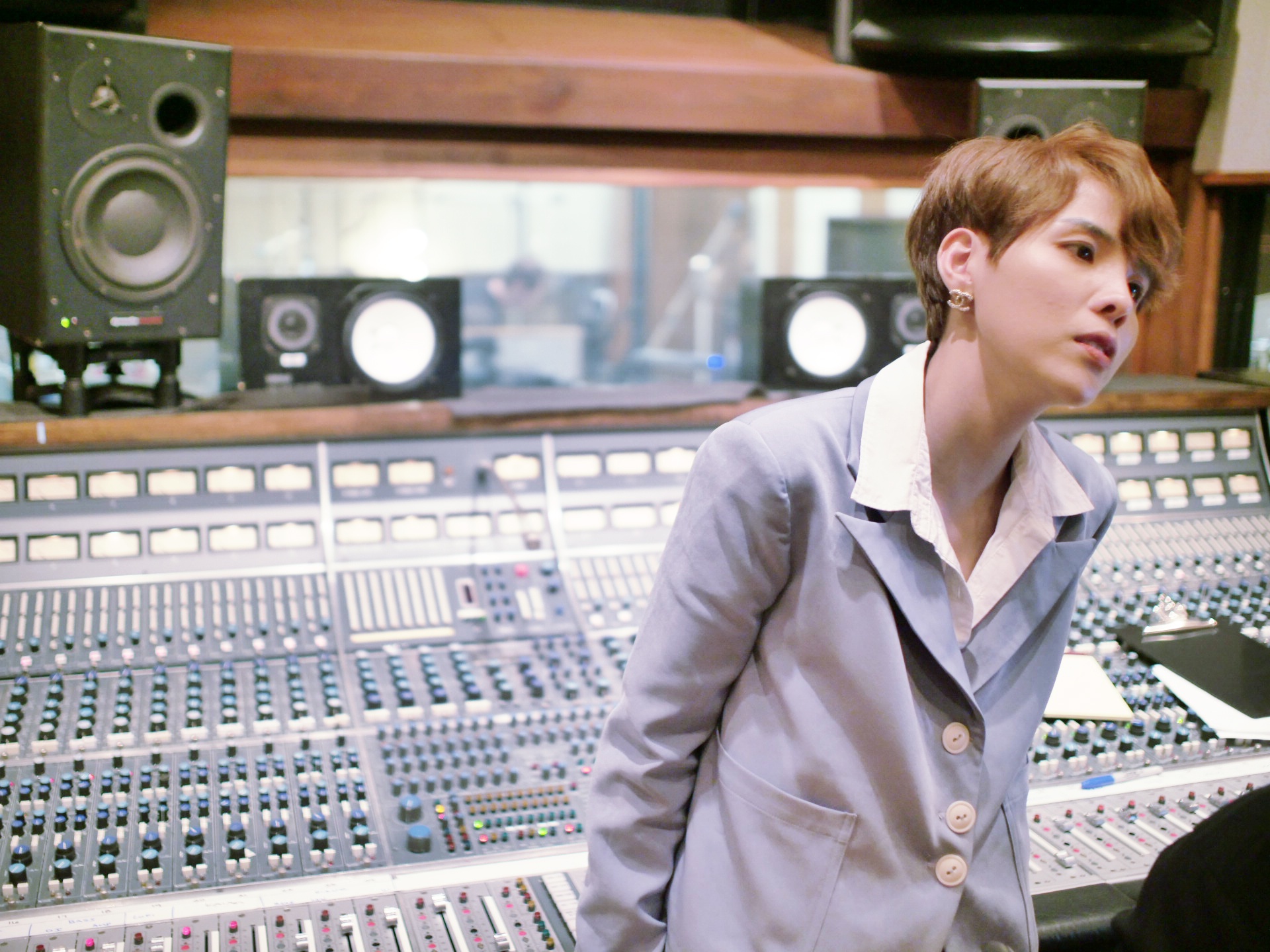 hau truong thu am cua Vu Cat Tuong anh 11