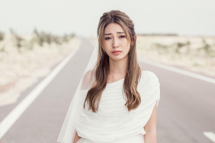 Khong Tu Quynh o dau khi chia tay Ngo Kien Huy? hinh anh