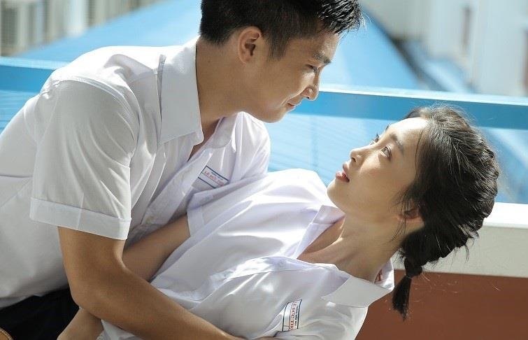 Juky San va tien ve Martin Lo duoc khen ket hop an y trong MV hinh anh