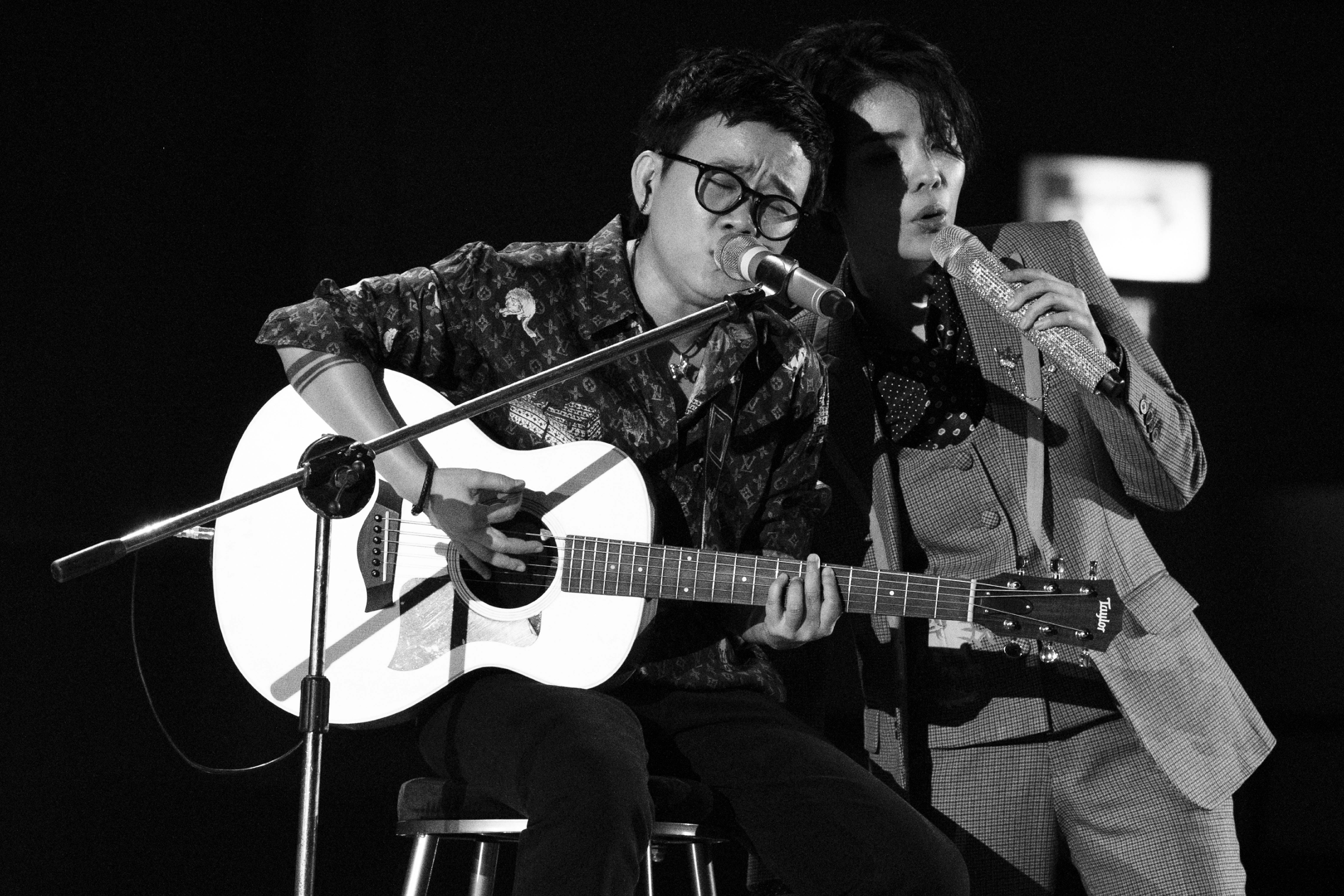 Vu Cat Tuong nga anh 6