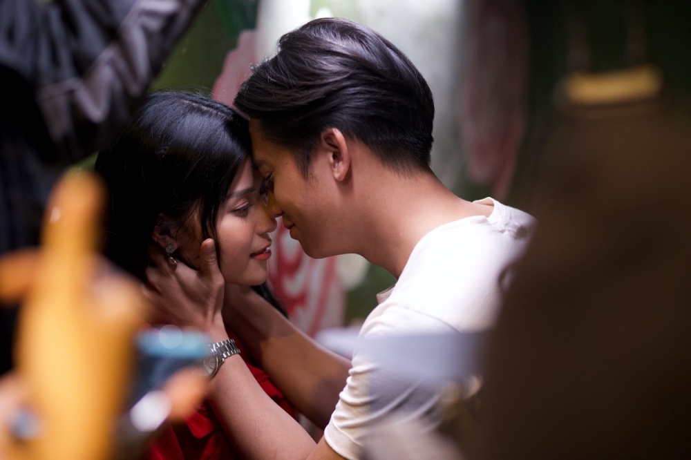 Vuong Anh Tu mat 2 thang sang tac ca khuc cho quan quan The Voice 2018 hinh anh