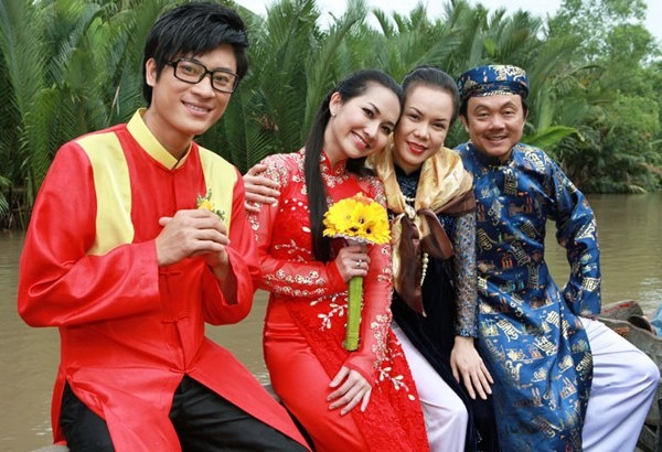 that bai doanh thu dip Tet anh 7