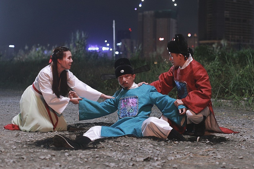 tham hoa dien anh mua Tet anh 4