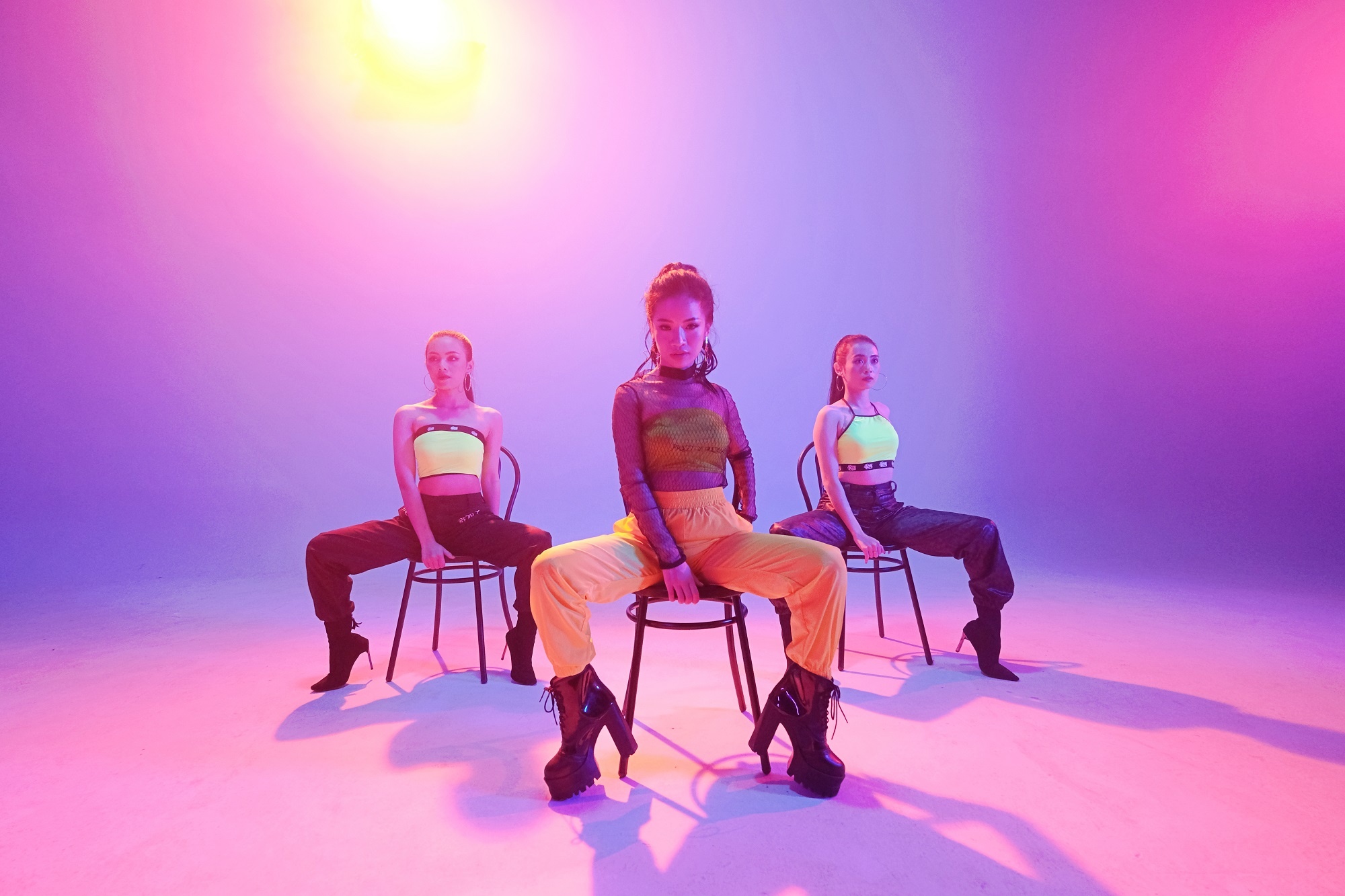 á quân The Voice ra MV valentine ảnh 10 a quan The Voice ra MV valentine anh 10