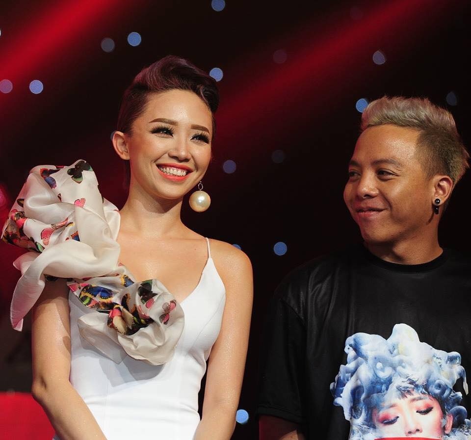 Vi sao Toc Tien yeu Hoang Touliver anh 1