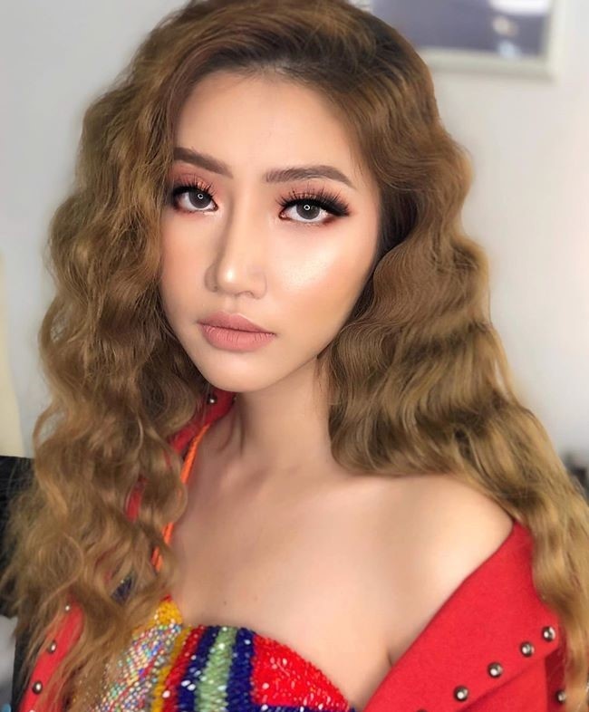 ồn ào Châu Đăng Khoa ảnh 4 on ao Chau Dang Khoa anh 4