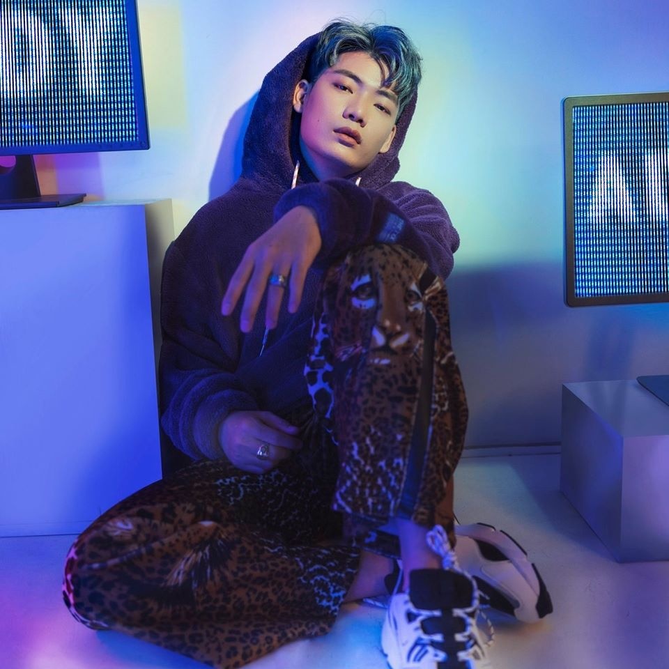 Chan ai on ao dao nhac anh 1