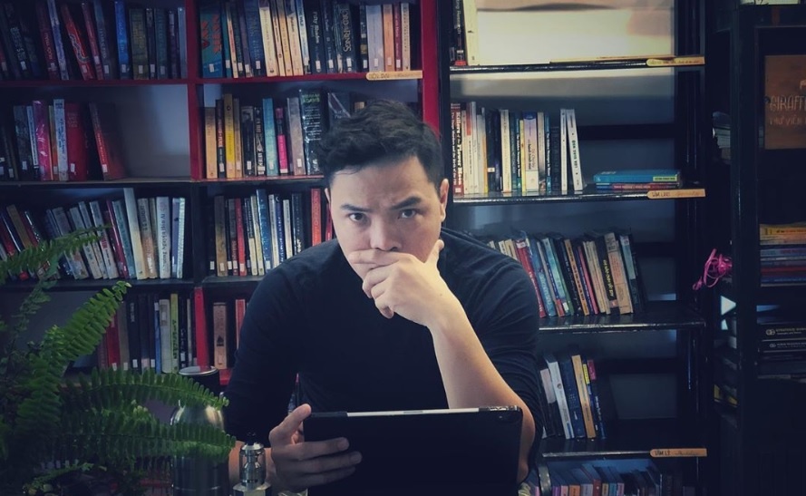 Denis Đặng sao chép MV ảnh 1 Denis Dang sao chep MV anh 1