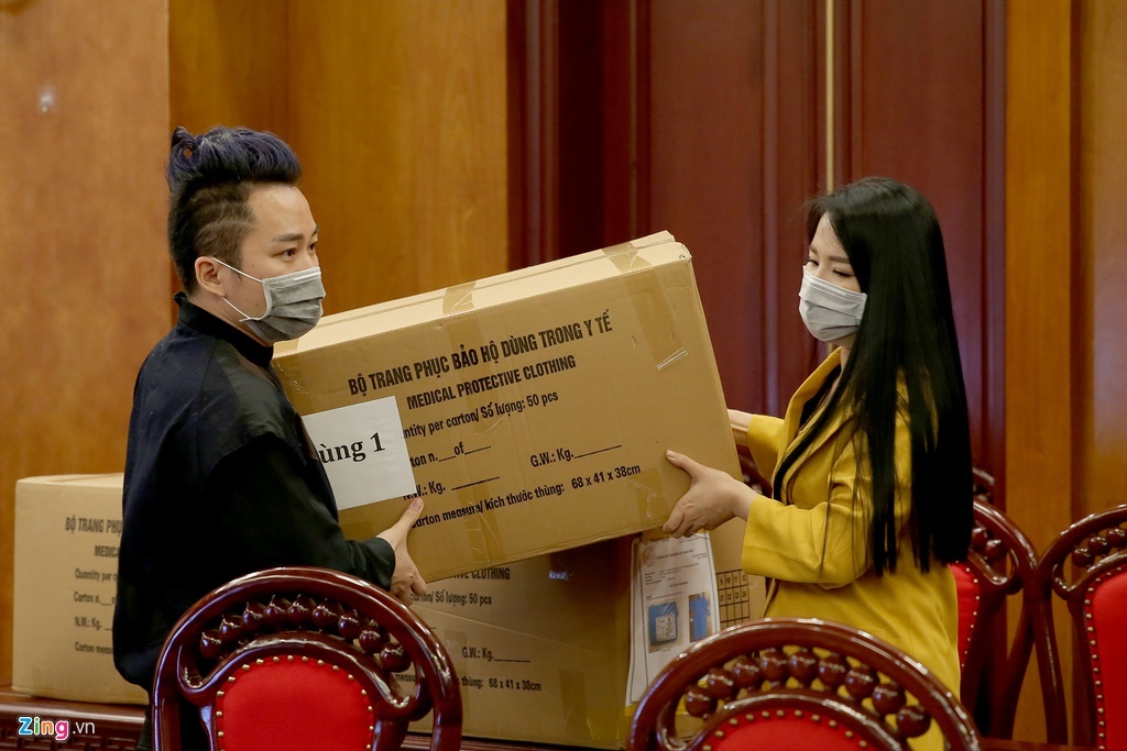 cai nhin nguoc doi ve tu thien anh 2