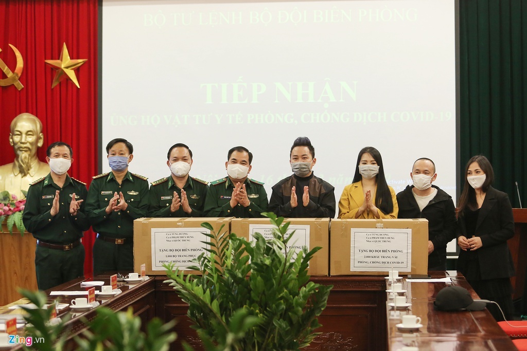 nghe si quyen gop phong dich anh 2