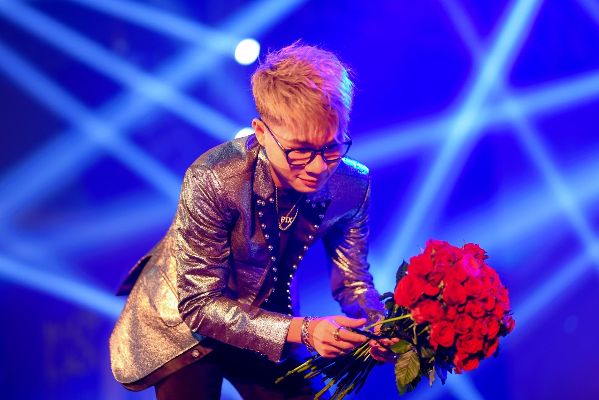 fan Jack quyen gop chong dich anh 1