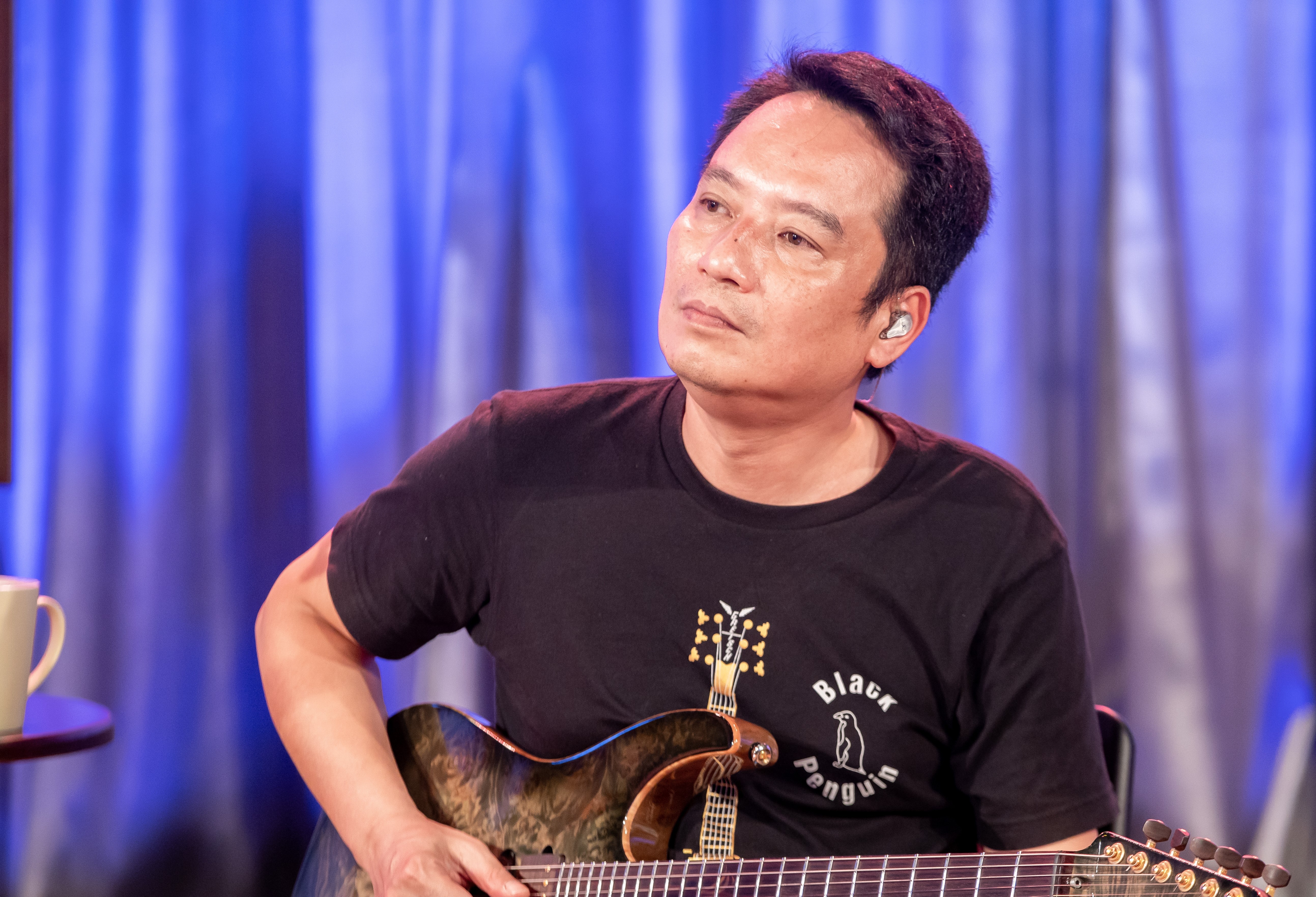 My Linh nong nan anh 2