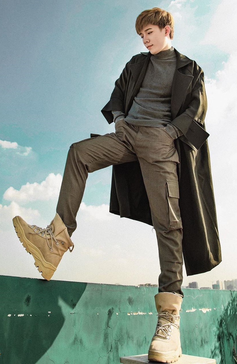 Chu nhan ca khuc So phai ket thuc anh 2