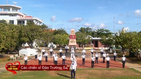 MV 0 đồng với 200 nghệ sĩ ảnh 2 MV 0 dong voi 200 nghe si anh 2
