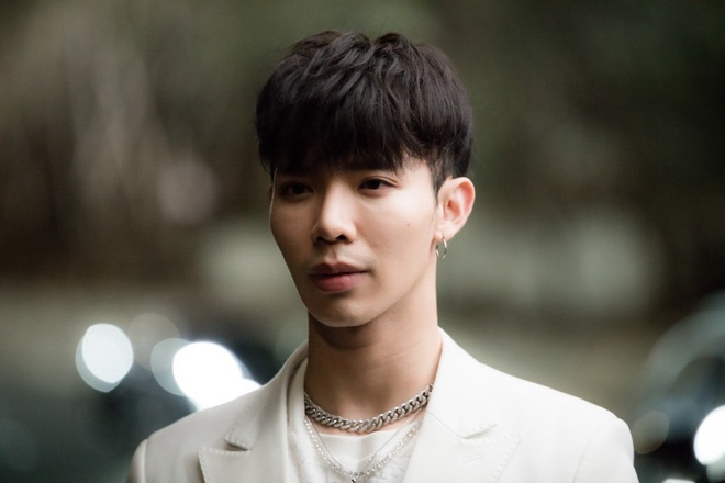 Bi kich noi tieng tu MV Erik anh 2