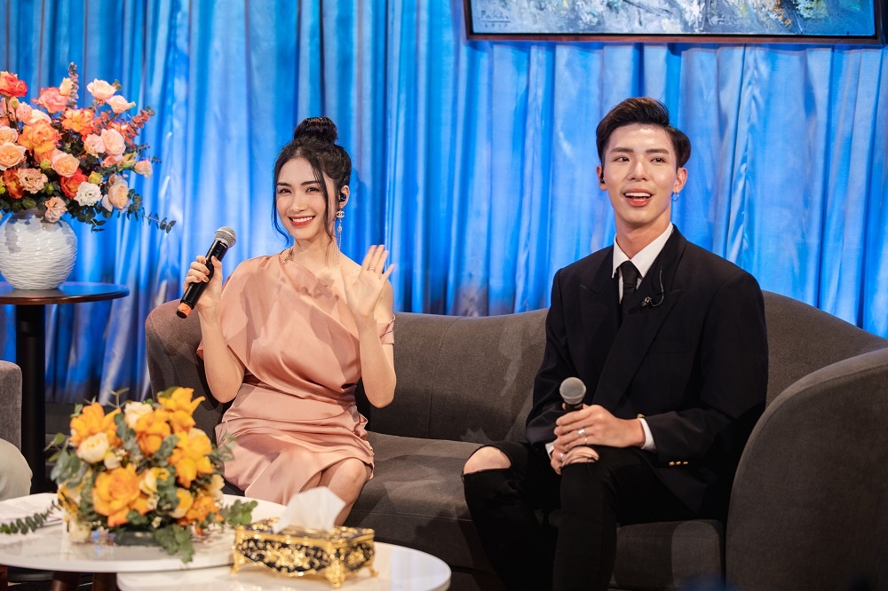 Hoa Minzy chung to hat live ra sao anh 3