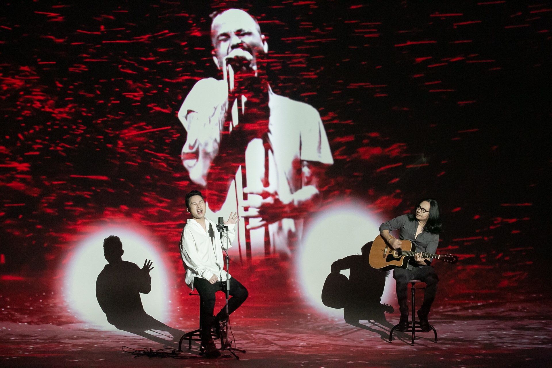 cuoc dua MV sau dich anh 2