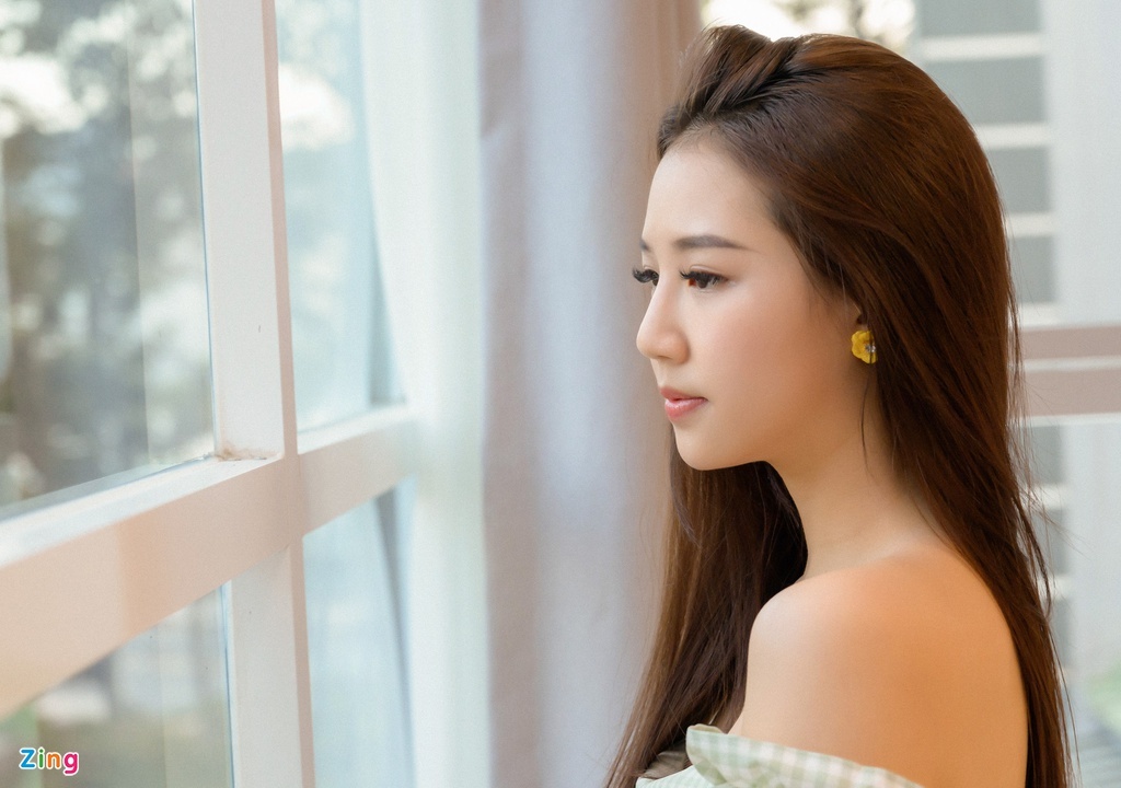 gia tri bac ty cua Hoang Thuy Linh,  AMEE anh 4