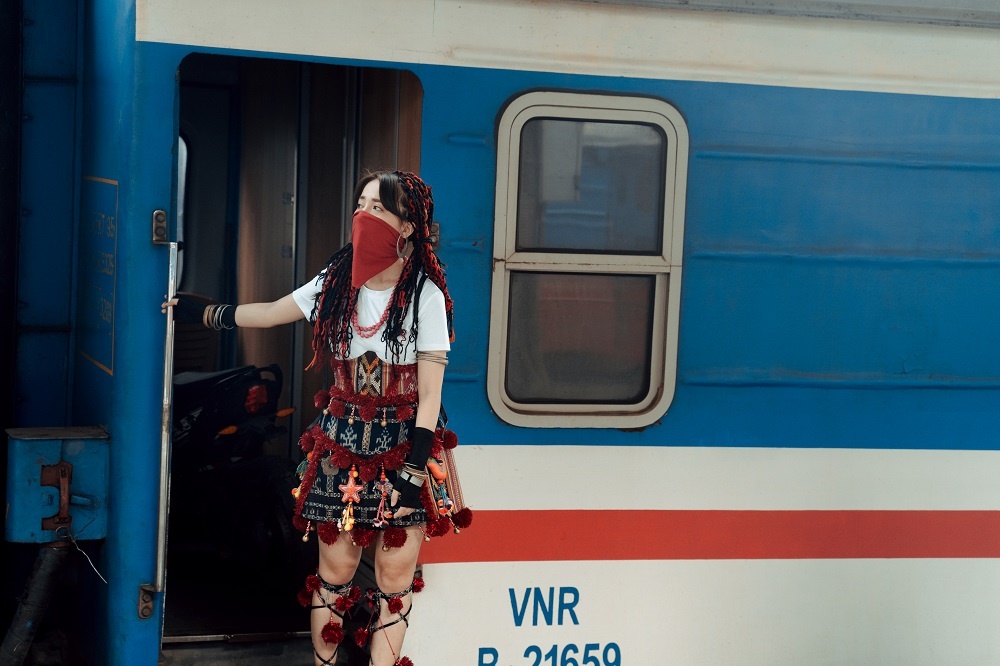 Review The gioi khong anh anh 3