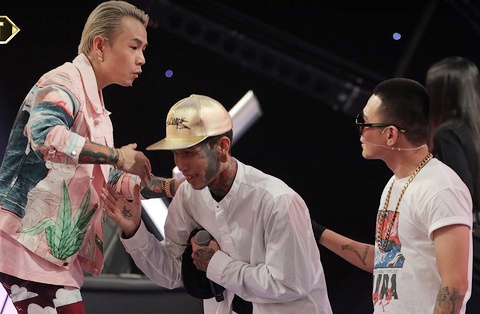 Wowy phan ung voi cach dung tu cua Rhymastic hinh anh