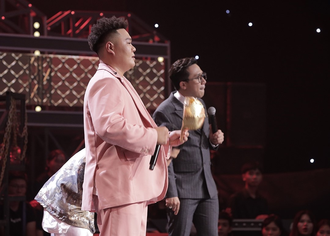 Cuoc dau khong khoan nhuong cua doi Karik anh 1