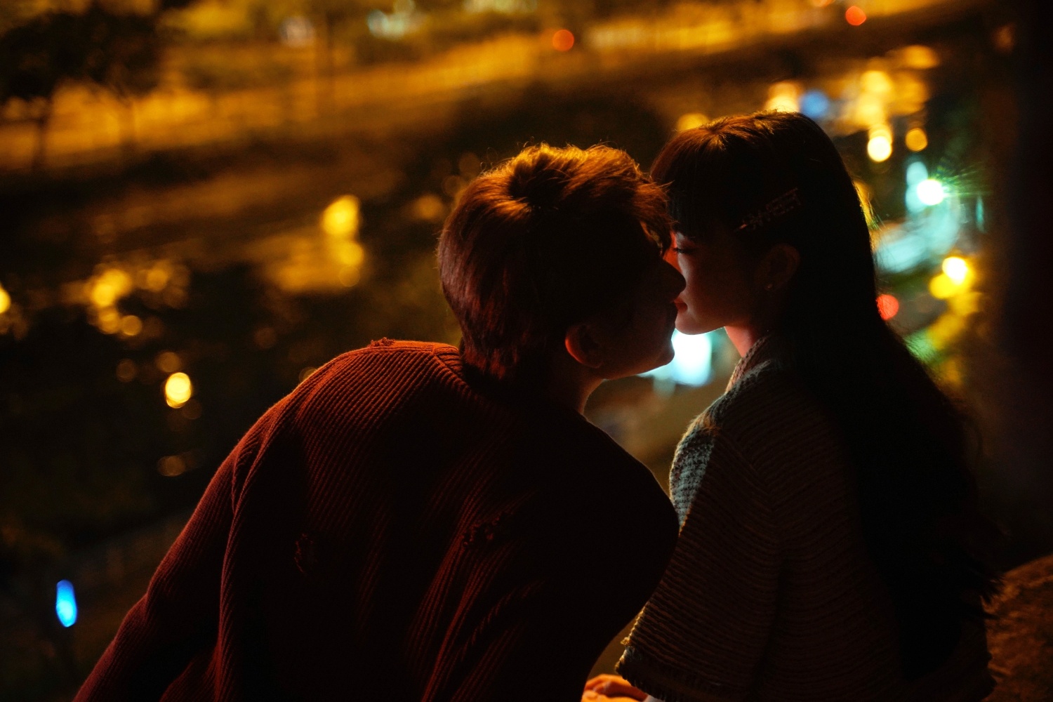 Isaac thieu gi anh 2