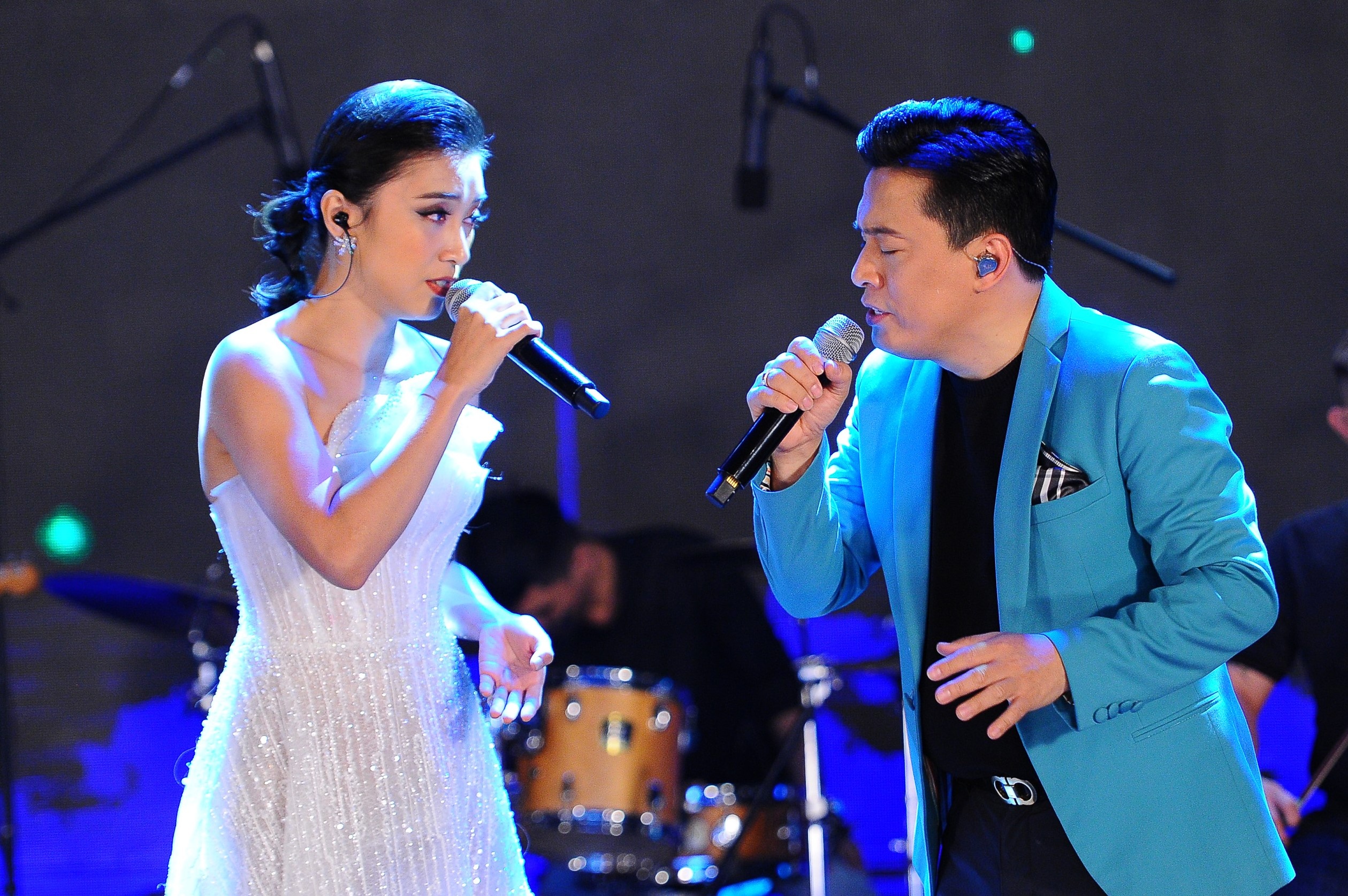 Tinh than cua Lam Truong trong dem nhac co 20 khan gia hinh anh