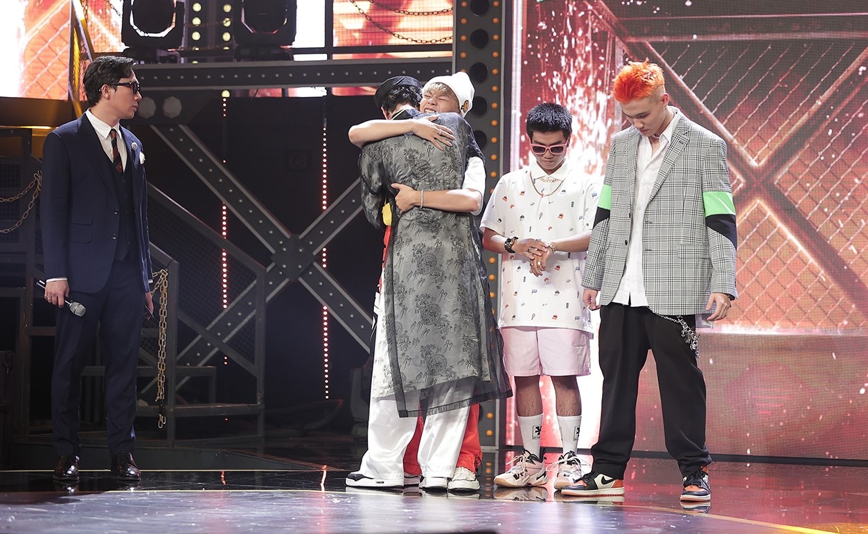 Lang LD quy goi truoc me anh 1