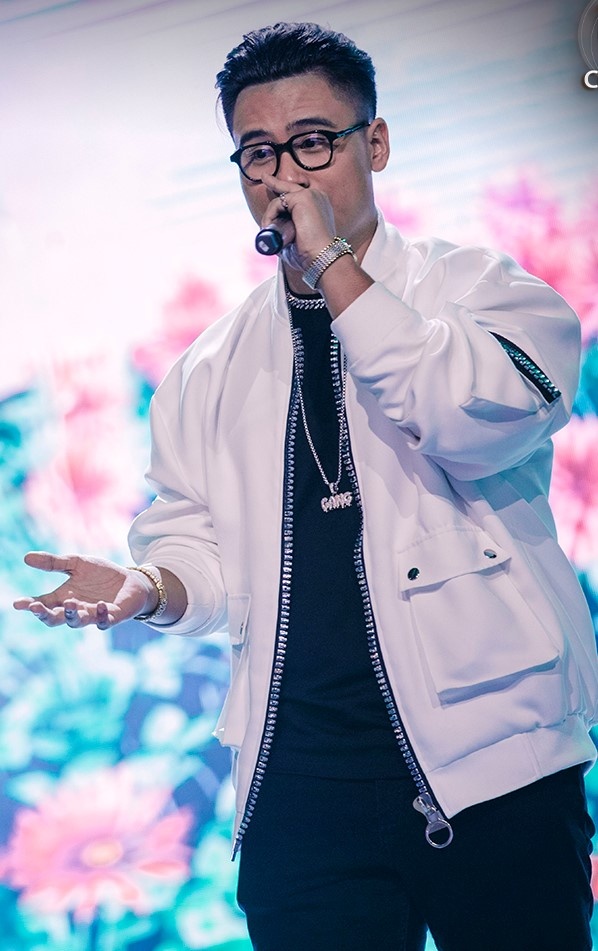 Karik se thang Wowy,  Binz anh 2